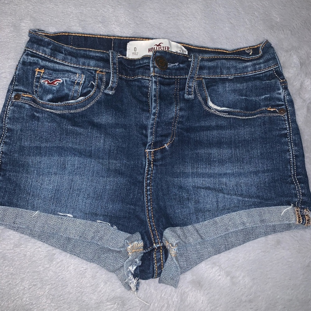 Hollister shorts size 0/W24